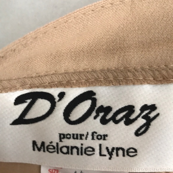 Vintage Pencil Skirt - Picture 7 of 8